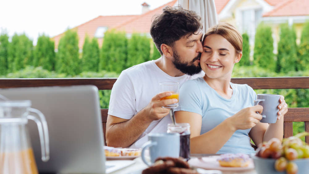 Schon kleine Rituale im Alltag können die Beziehung stärken