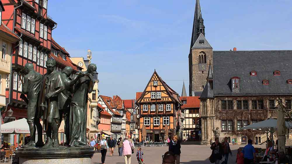 Quedlinburg im Harz feiert, auch das Jubiläum der St. Blasii-Kirche