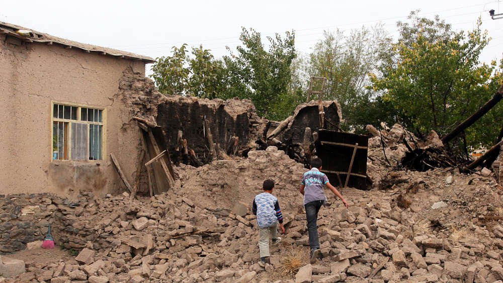 Image - Helfer: Kinder leiden nach Erdbeben an psychischen Problemen