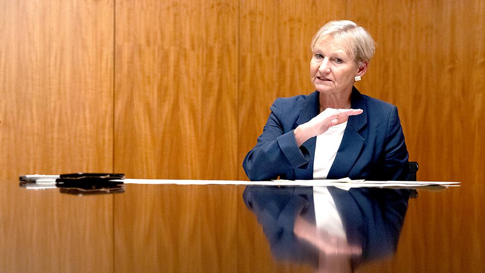 Image - Kirsten Fehrs: Die Krisenmanagerin