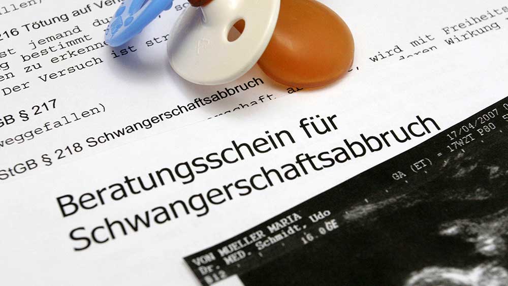 Der Sozialdienst katholischer Frauen (SkF) und die Caritas unterstützen ein Vorhaben, Frauen nach einer Fehlgeburt besser zu unterstützen