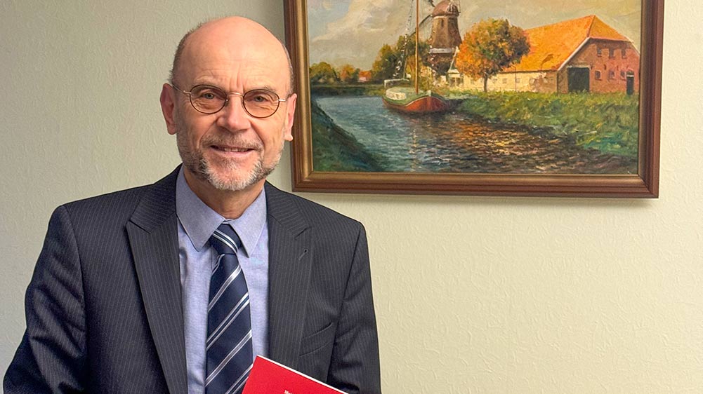 Matthias Hilbert hat recherchiert und beschreibt in seinem Buch, wie unterschiedlich sich Pastoren in Ostfriesland zum Dritten Reich verhielten.