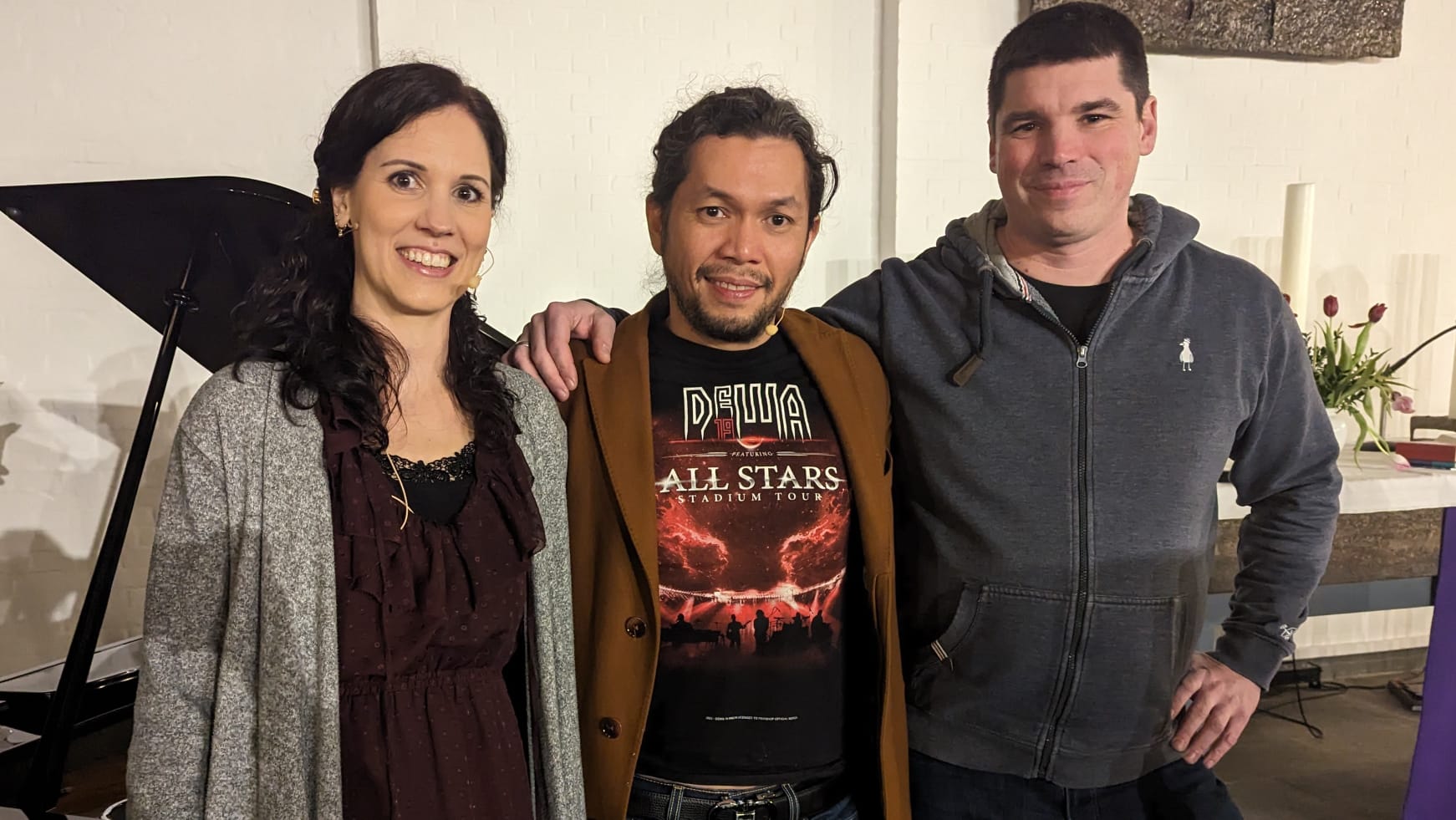 Miriam Wolter, Jonatan Pandelaki und Chris Merkel spielen Maria, Jesus und Judas