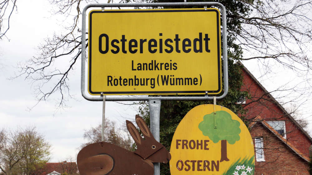 Ortsschild im kleinen Dorf Ostereistedt bei Bremen 
