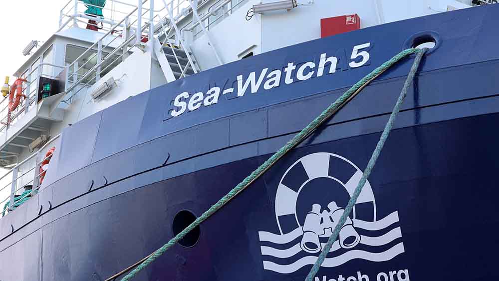 An Bord der "Sea-Watch 5" ist ein jünger Flüchtling gestorben