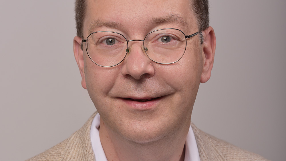 Jens Mruczek ist Pfarrer der Gesamtkirchengemeinde an Löcknitz und Spree und zuständig für Gemeinschaftsaufgaben.