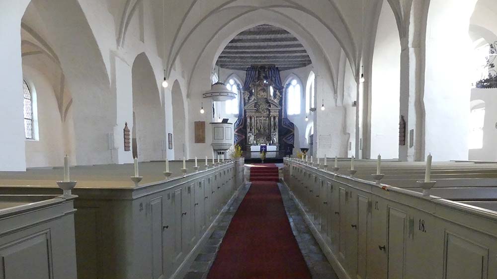 Die Kirche von Sagard auf Rügen von Innen