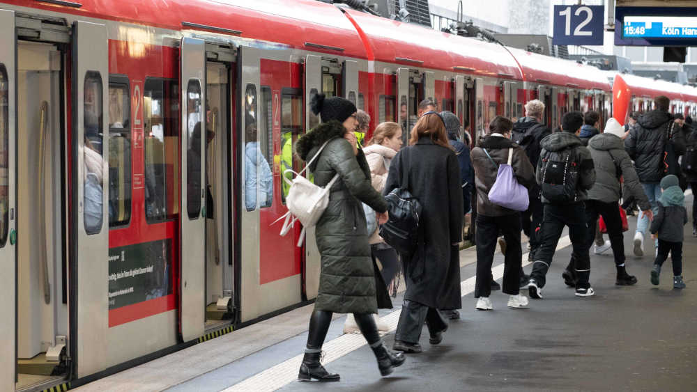 Angestellte in deutschen Großstädten können vom vergünstigten 49-Euro-Jobticket profitieren