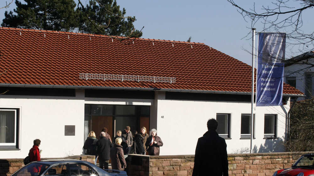 Theodor-Heuss-Haus in Stuttgart-Killesberg zeigt eine Sonderausstellung