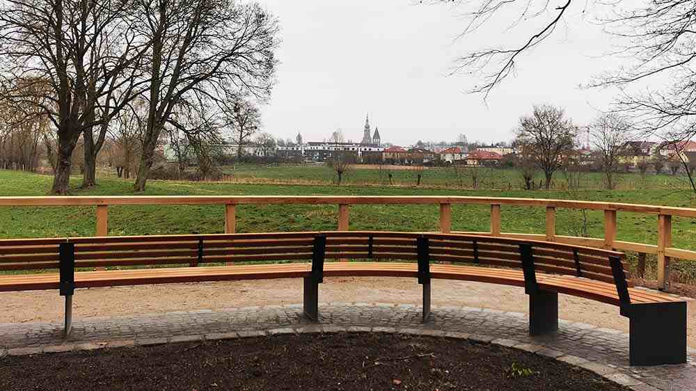 Hier soll Caspar David Friedrich auf Greifswald geschaut haben. Sein Blick ist Teil des Bildweges