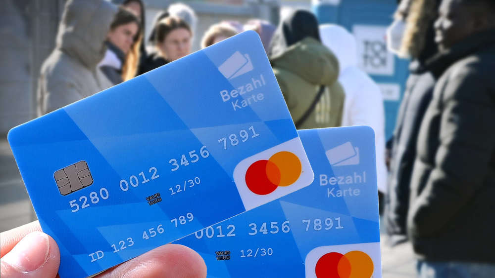Aus Sicht der Städte müsse eine Bezahlkarte einfach handhabbar sein
