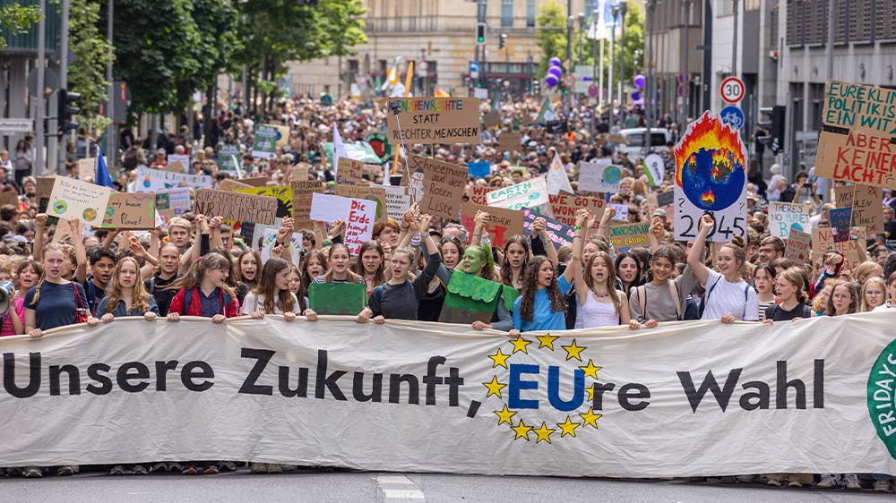 Fridays for Future ruft regelmäßig zu Klimastreiks auf (Archiv)