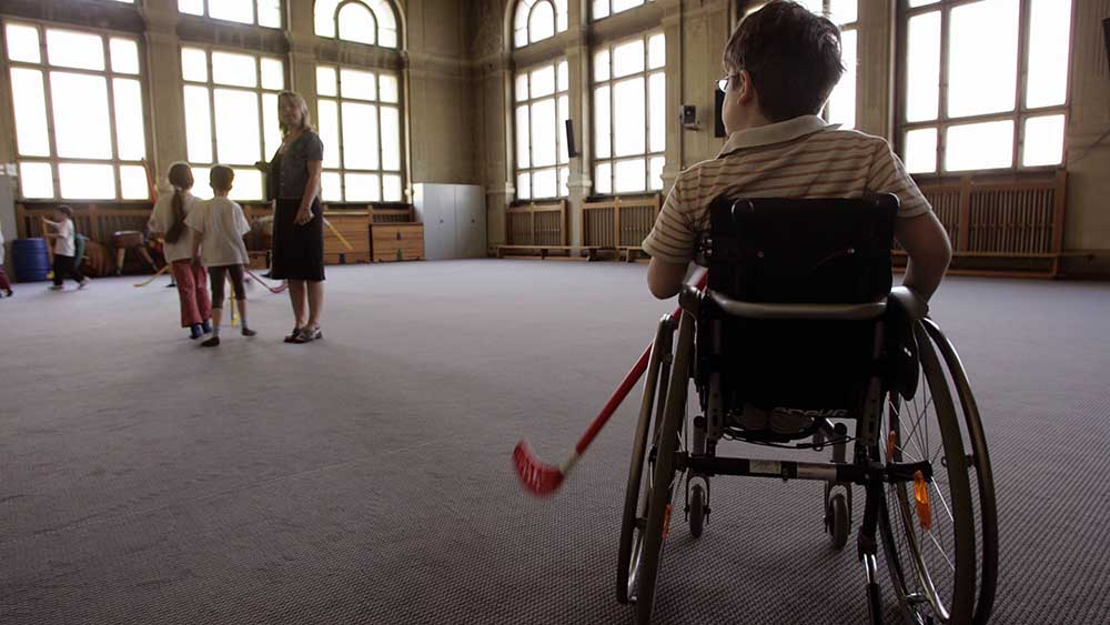 Auch Sportunterricht gehört für Kinder mit Behinderung dazu