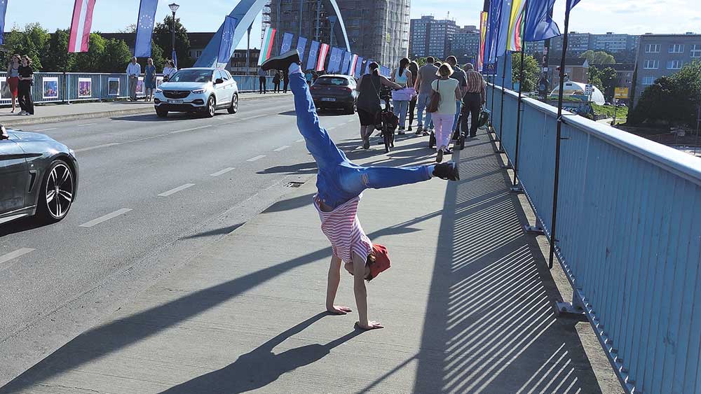 Image - Christliche Begegnungstage mit Technogottesdienst und 1-Kilometer-Tafel