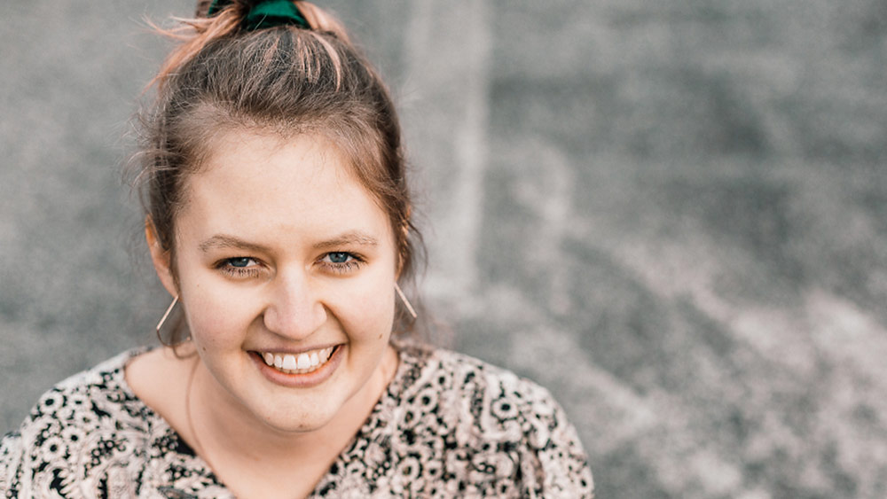 Image - Poetry-Slammerin Leah Weigand: Pflege ist kein Hilfsberuf