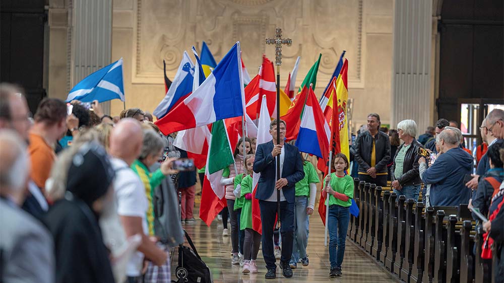 Zur Einstimmung auf die Fußball-EM: Ein Gottesdienst in der Kirche St. Michael in München