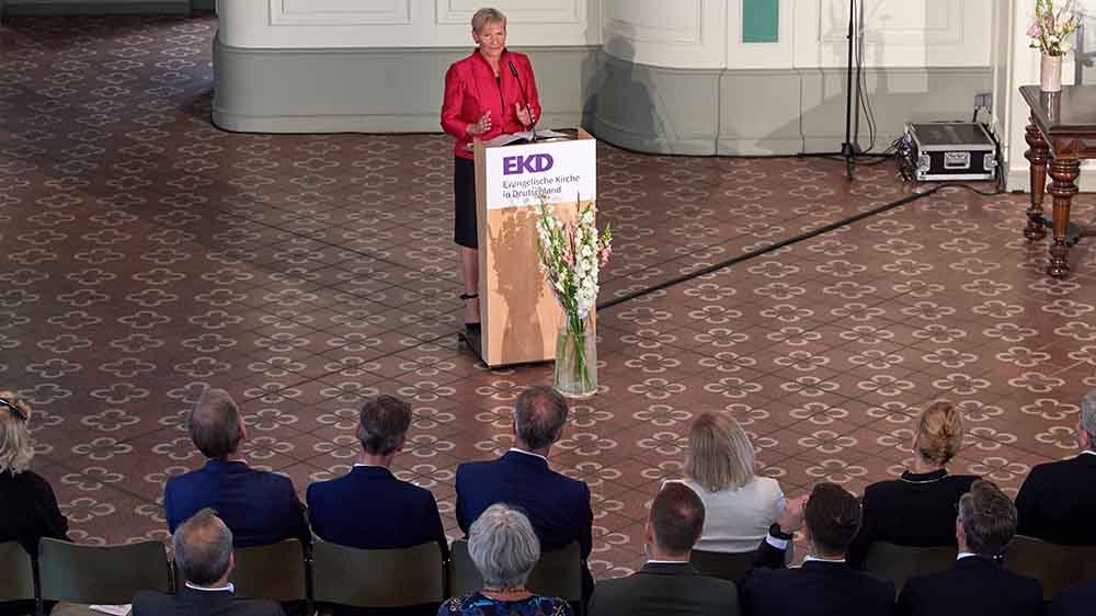 Die EKD-Ratsvorsitzende Kirsten Fehrs sprach auf dem Sommerempfang der EKD in Berlin