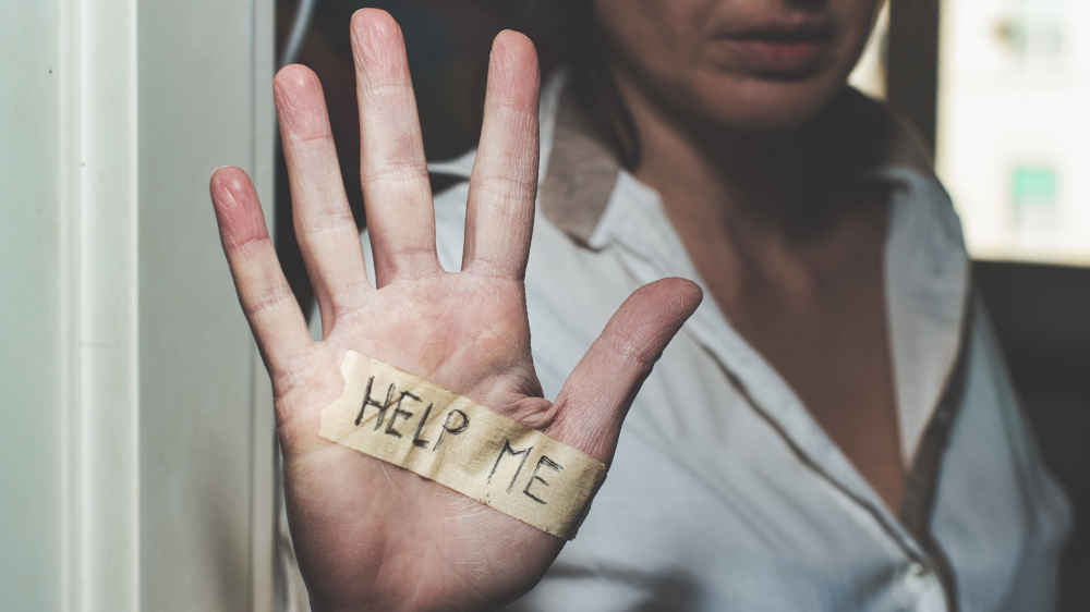 Frauen ohne Arbeit sind signifikant häufiger von häuslicher Gewalt betroffen als Frauen mit Job