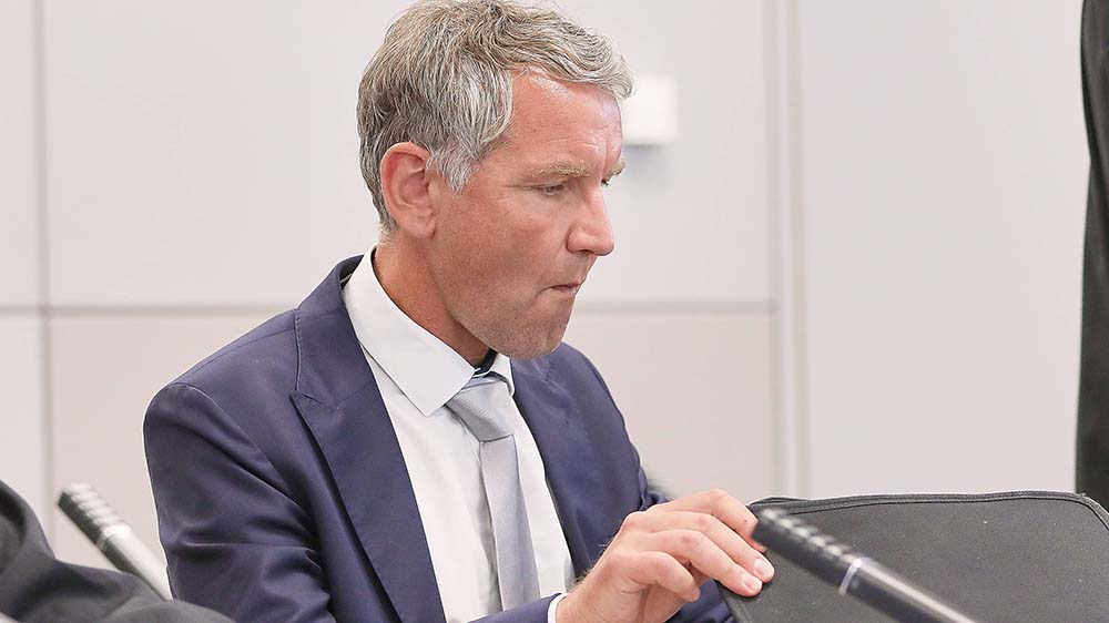 Dieser Termin dürfte ihm nicht geschmeckt haben: Björn Höcke vor dem Landgericht Halle