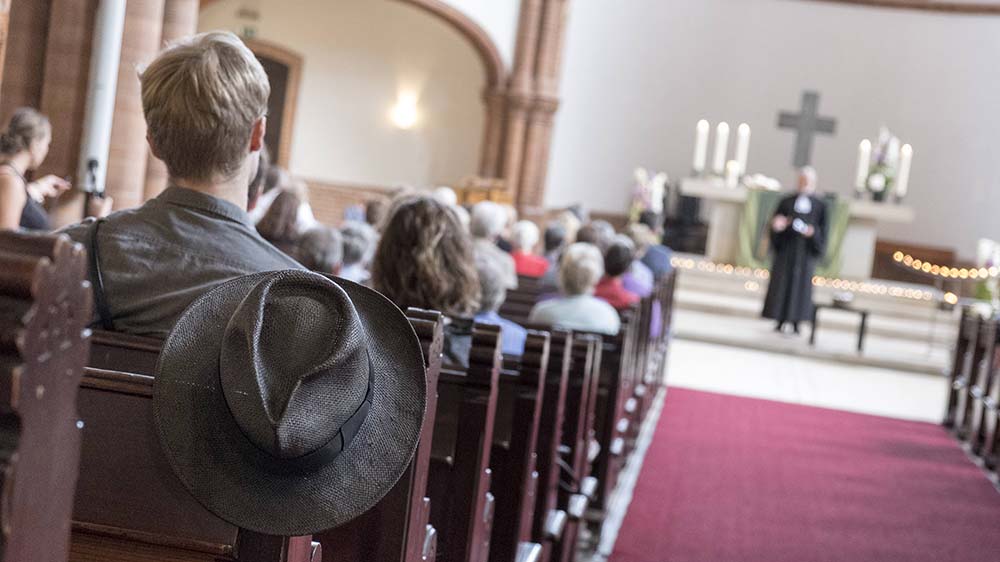 Für viele Menschen ist die Kirche ein Ort, der Halt gibt