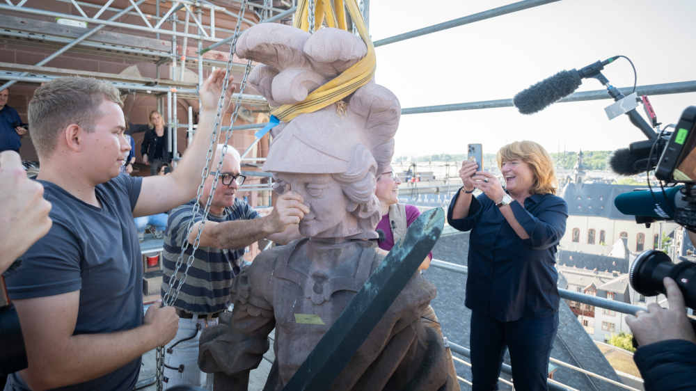 Die anhand historischer Fotos entstandene Nachbildung wiegt rund 150 Kilogramm 