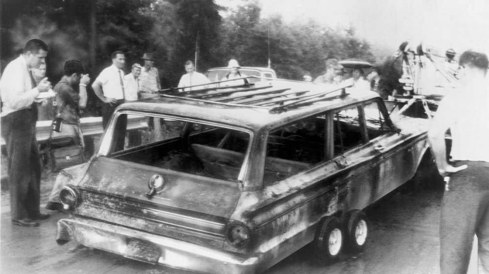 Eine Aufnahme vom 01.01.1964:  Die Leichen der Bürgerrechtler werden erst Wochen später gefunden