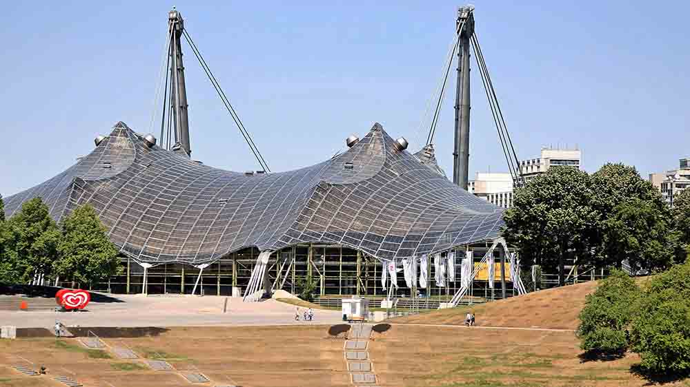 In der Olympiahalle von München findet der umstrittene Glaubenskongress UNUM24 statt