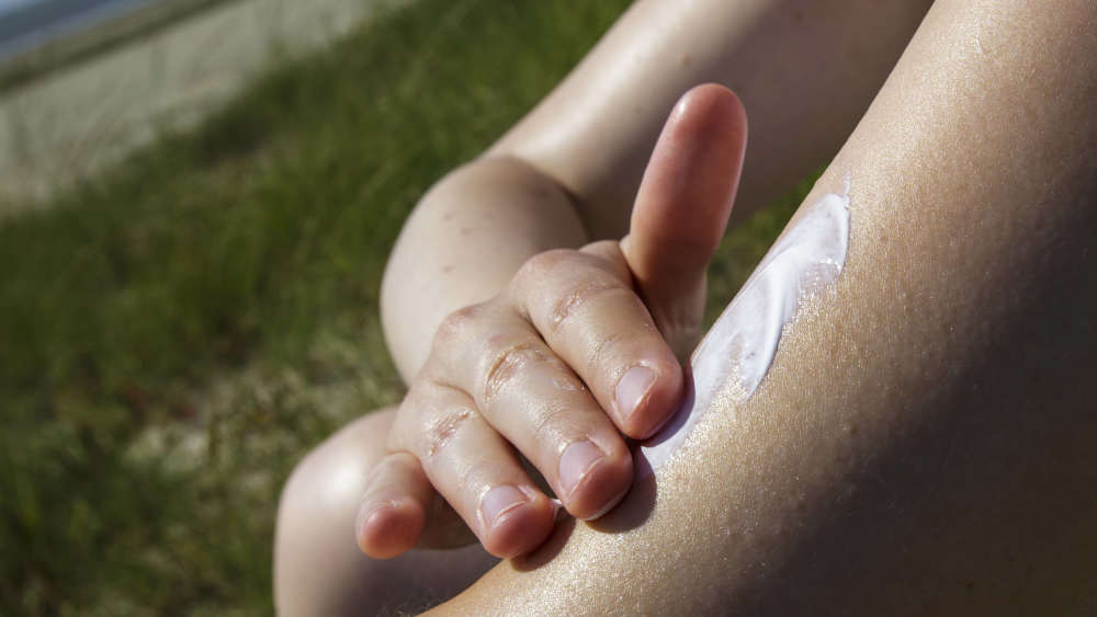 Die Zahl der Hautkrebserkrankungen ist massiv gestiegen. Sonnenschutz spielt eine wichtige Rolle