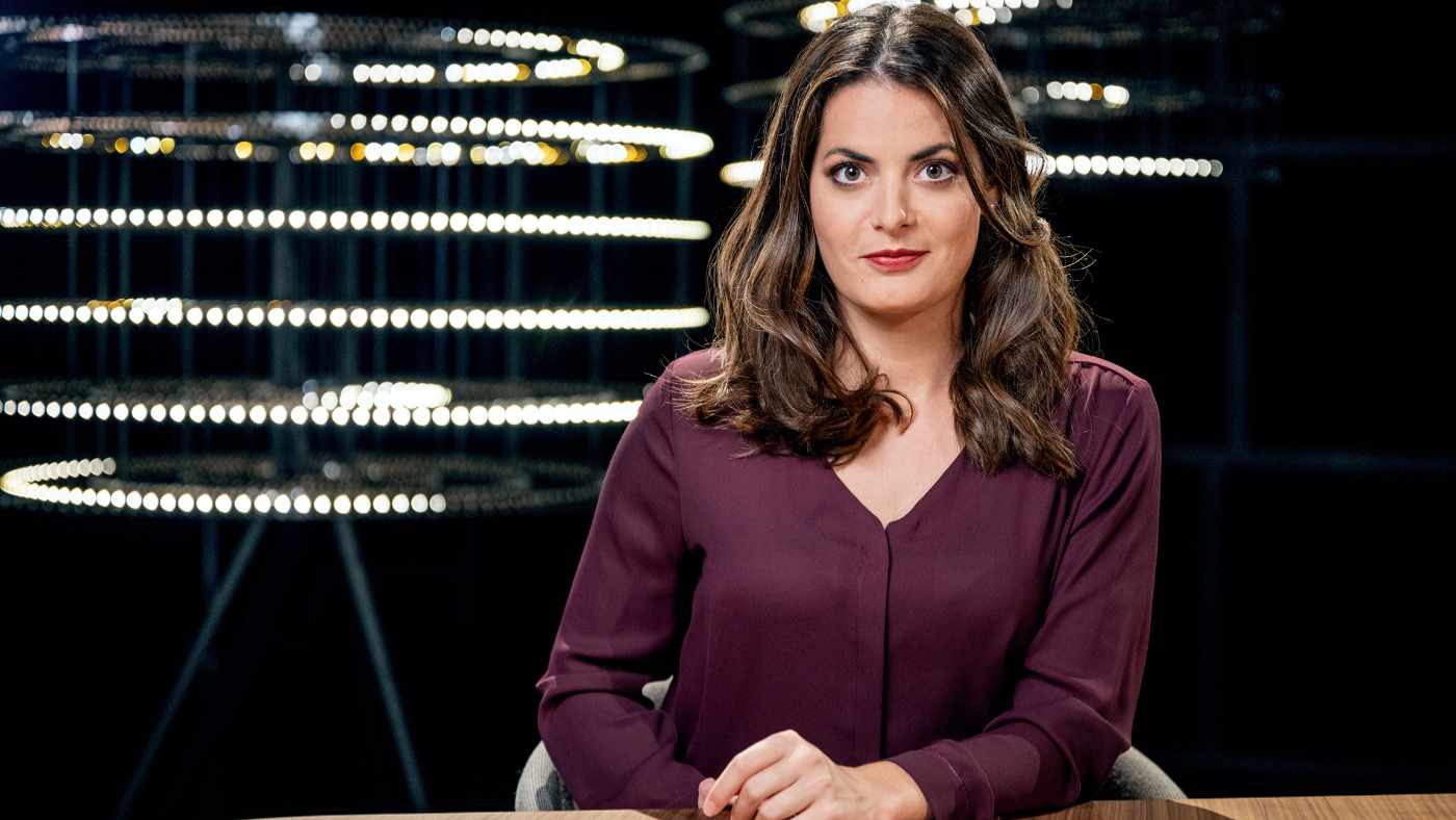 Die Philosophin und Religionswissenschaftlerin Olivia Röllin ist Gastgeberin des Podcasts „Sternstunde Religion“