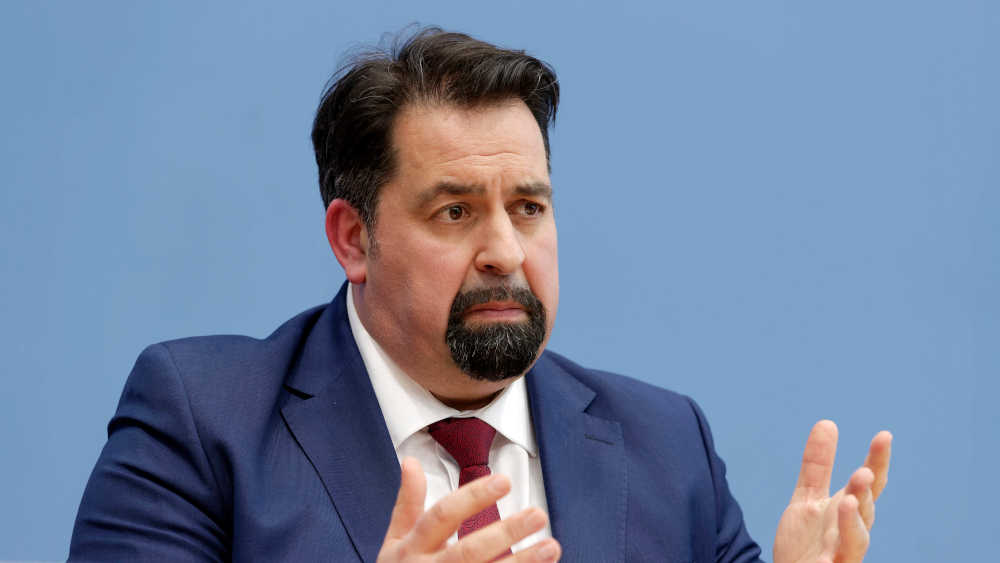 Image - Mazyek drängt auf Militärseelsorge für muslimische Soldaten