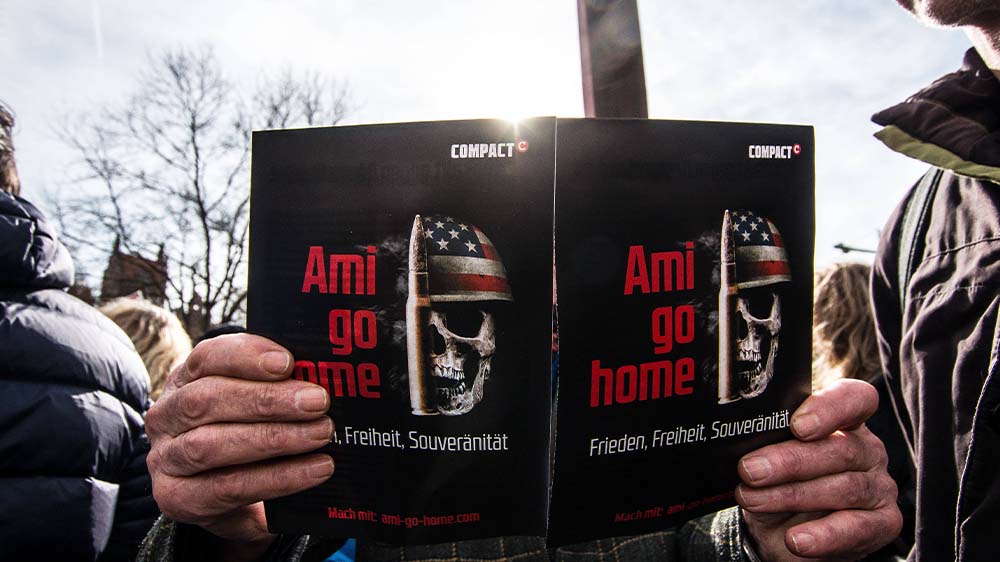 Ab jetzt verboten: Das rechtsextremistische Compact-Magazin des Publizisten Elsässer