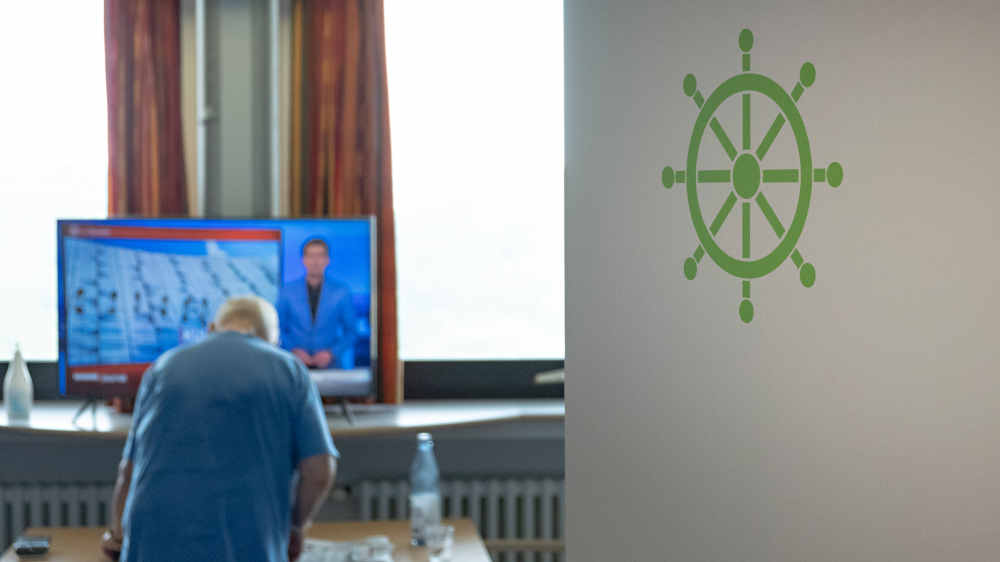 Symbole statt Zimmernummer erleichtern das Wiederfinden auf der demenzsensiblen Station "Rückenwind"-Station 83 im Krankenhaus Bremen-Ost