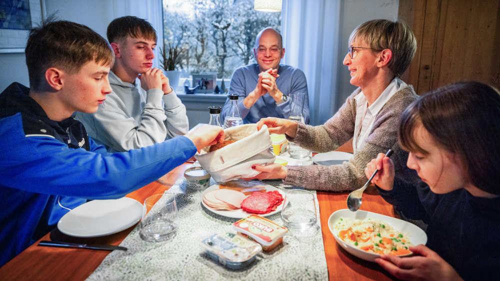 AfD und die katholische Kirche befürworten traditionelle Familienwerte - doch es gibt Unterschiede