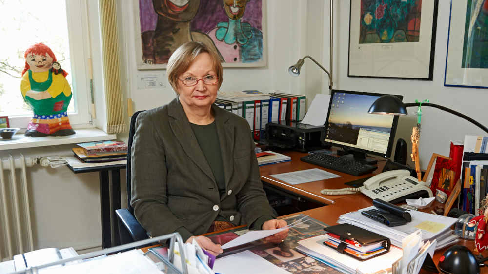 Susanne Kahl-Passoth erhält die Louise-Schroeder-Medaille