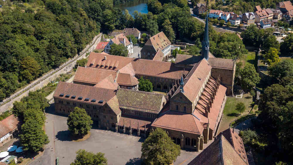 Luftaufnahme des Ensembles Kloster Maulbronn