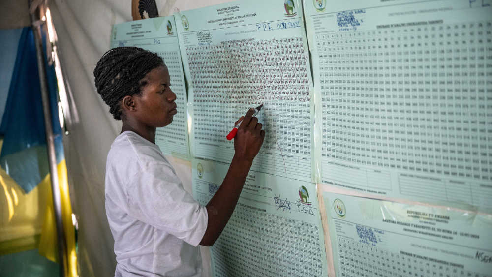 In Ruanda gibt es immer wieder Bedenken und Berichte über Wahlfälschungen