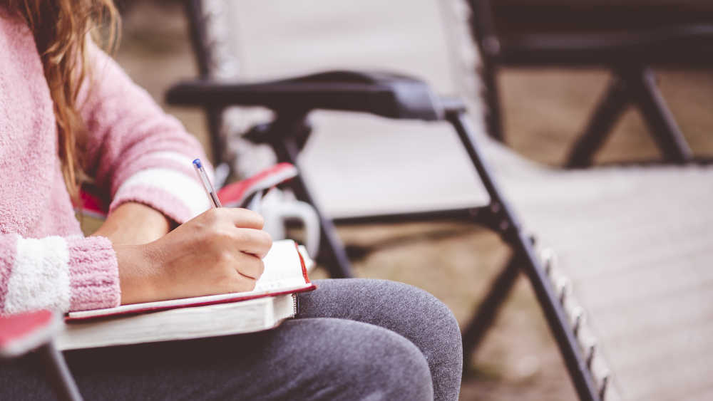 Tagebuchschreiben kann in vielerlei Hinsicht hilfreich sein