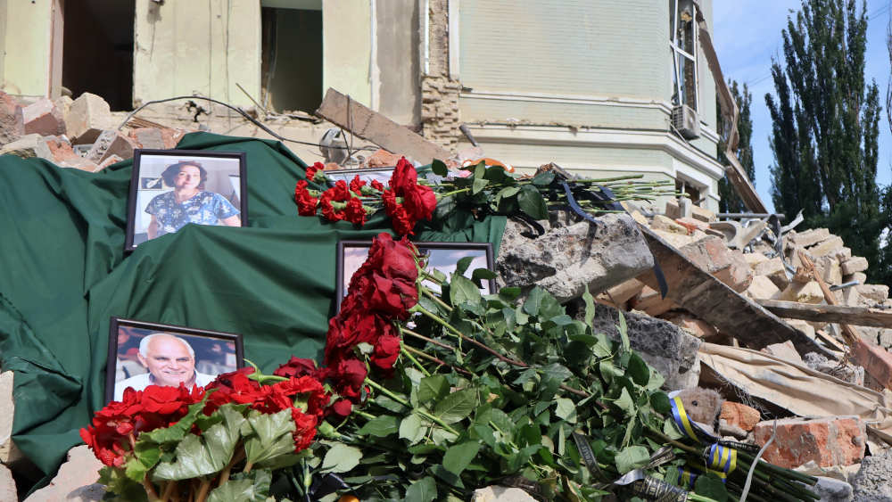 Zum Gedenken an die Opfer des Angriffs auf das Kiewer Kinderkrankenhaus, das am 8. Juli 2024 von einem russischen Raketenangriff getroffen wurde