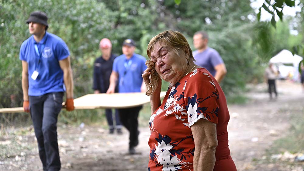Eine enorme Angriffswelle Russlands erschüttert die Ukraine