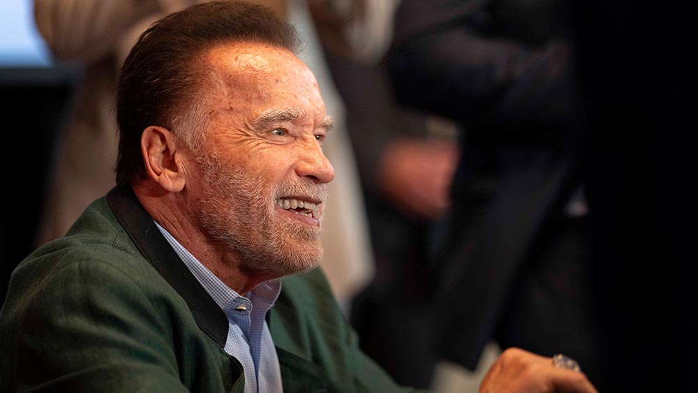 Arnold Schwarzenegger kämpft gegen Antisemitismus