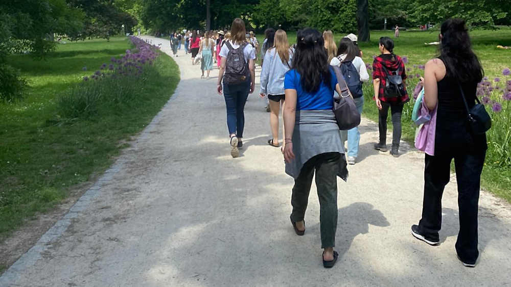 Image - Jung und einsam: Projekt gegen Einsamkeit schafft Begegnungen