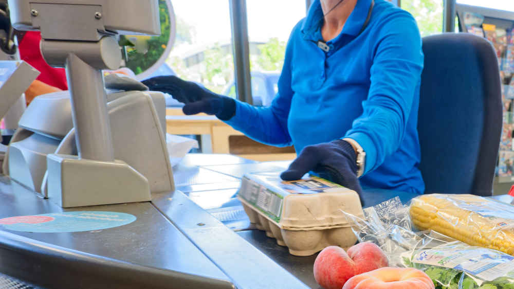 Es gibt seit 2023 weniger tarifgebundene Unternehmen im Einzelhandel 