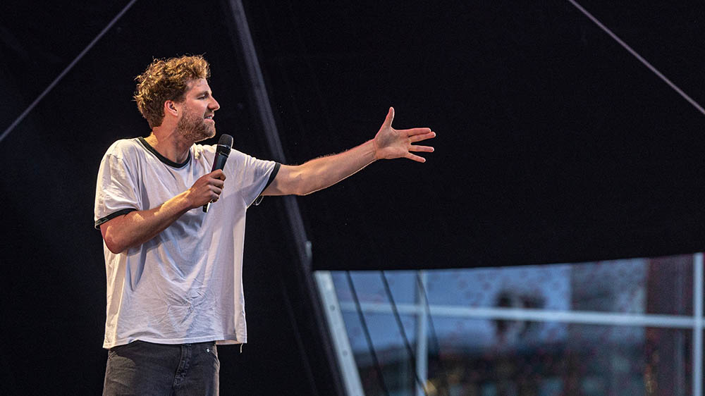 Luke Mockridge, hier bei einem Auftritt im Mai in Bonn, hat herablassend über die Paralympics gesprochen