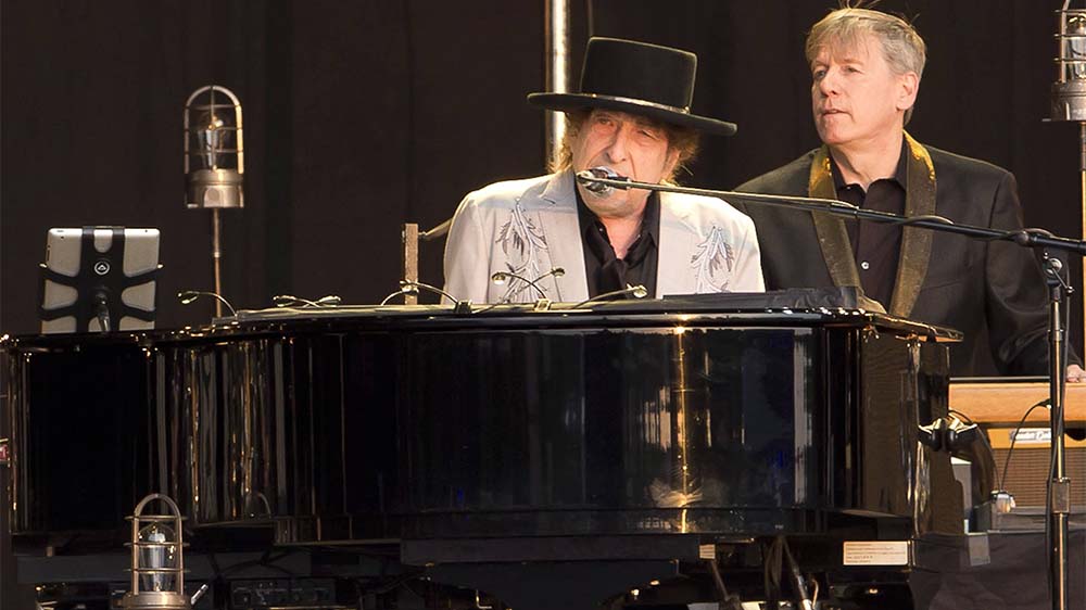 Bob Dylan hier live auf der Bühne im Hyde Park in London 2019 (Archiv)