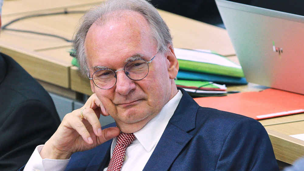Ministerpräsident Haseloff kritisiert Programm von ARD und ZDF 