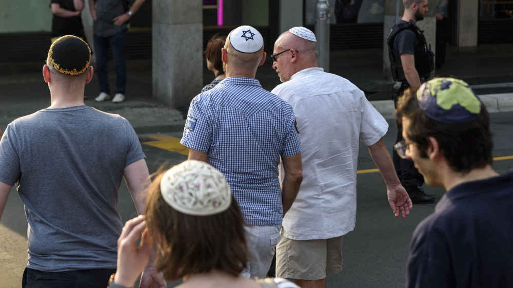 Viele Befragte der Studie hatten Angst, als jüdische Personen in der Öffentlichkeit erkannt zu werden (Archivbild)