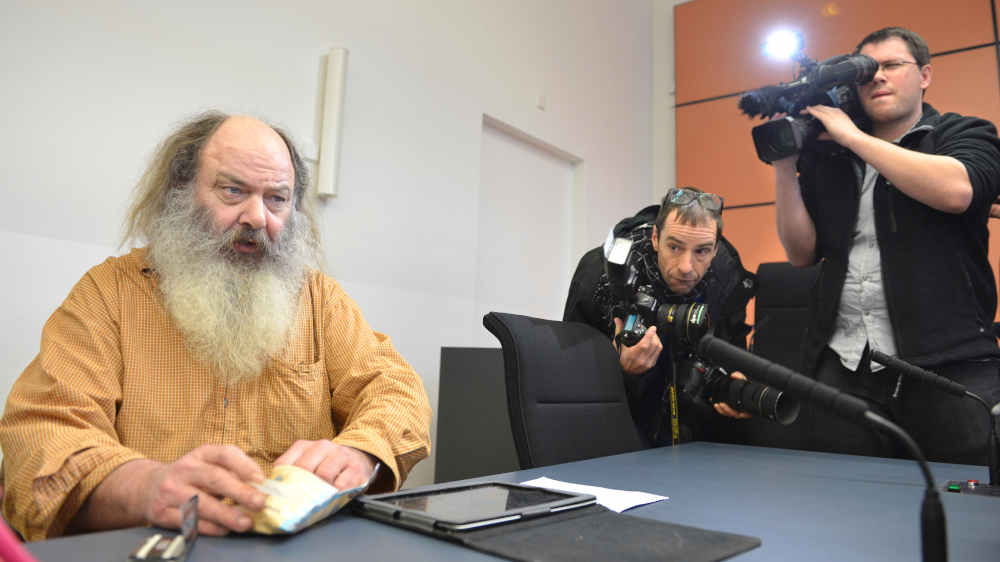 Der streitbare Stadtjugendpfarrer Lothar König musste 2013 vor Gericht