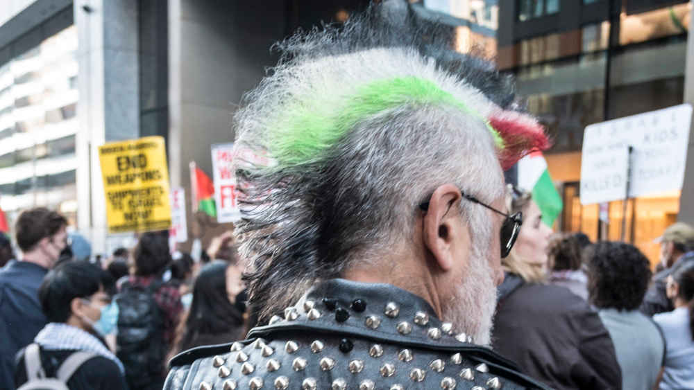 Menschen wollen durch ihre Haar häufig etwas bestimmtes ausdrücken