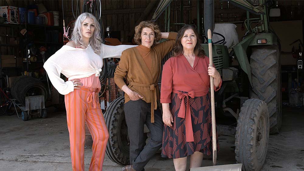 Hayal Kaya (Rolle: Antonia), Adele Neuhauser (Rolle: Josefa) und Eva Mattes (Rolle: Petra) bei den Dreharbeiten