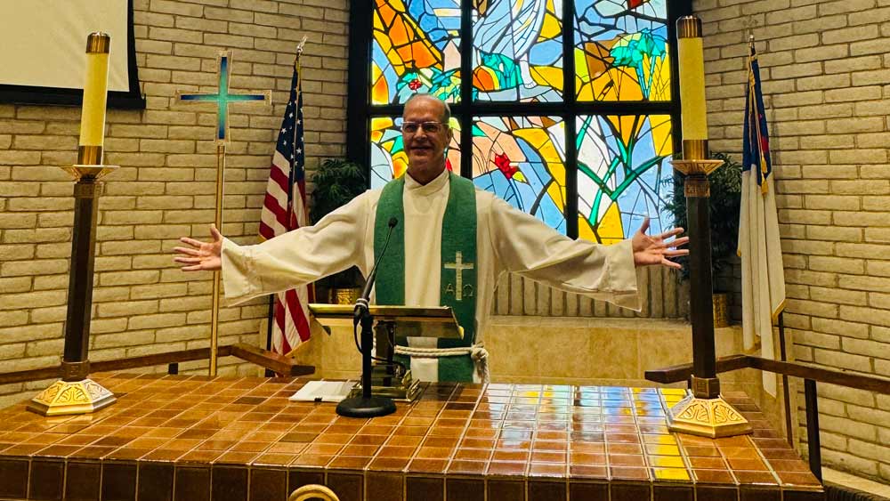 Brad Beckmann als Pastor in der Wüstenmetropole Las Vegas in seiner Kirche